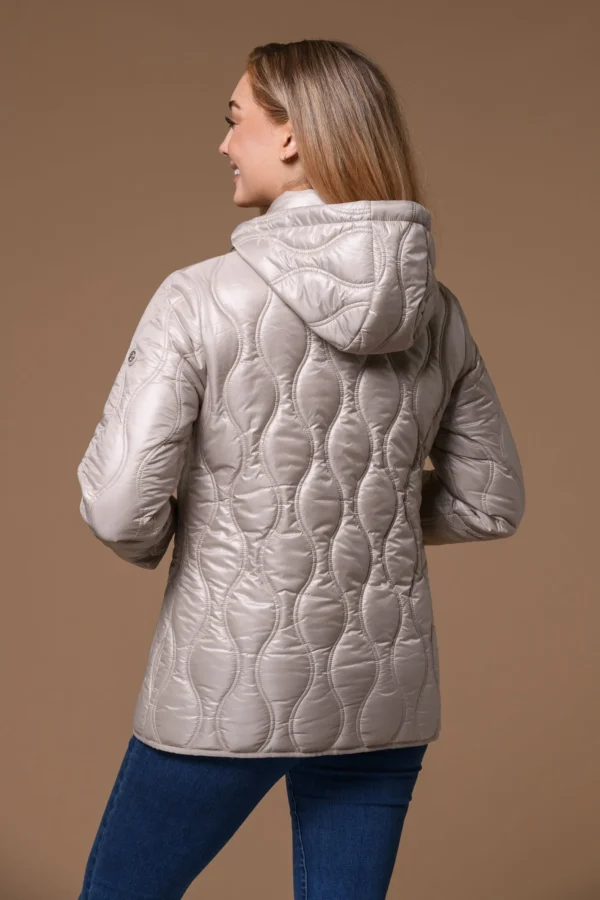 Wavy Onion Quilt Jacket Beige Paco - Image 2