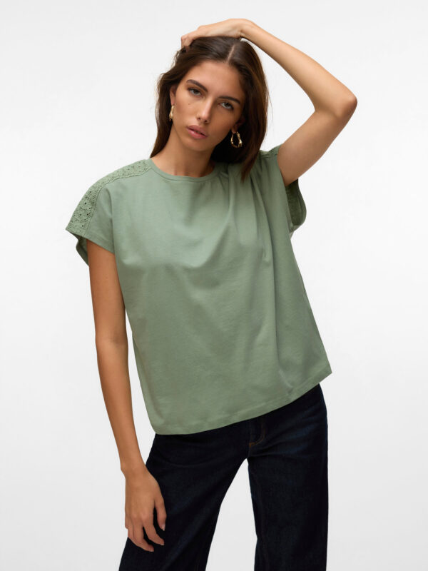 VMEmmy Lace Tape Top Hedge Green Vero Moda